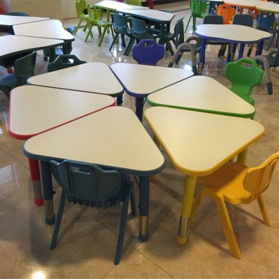  可拼式三角桌幼稚園兒童學習桌