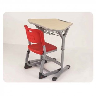 中小學生可升降扇形課桌-紅色