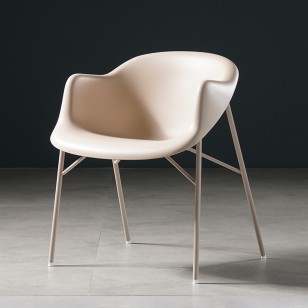 北歐創意扶手餐椅家用靠背化妝椅簡約現代奶茶店個性休閑塑料凳子