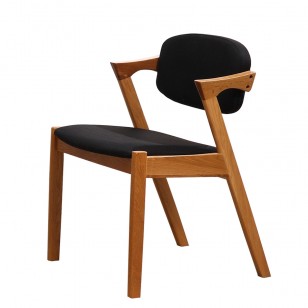 簡約實木布藝扶手餐椅子