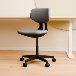 北歐風簡約帶滑輪可旋轉辦公椅