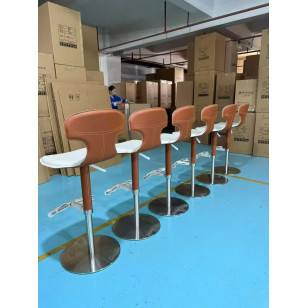 北歐風帶腳踏皮藝軟墊靠背高腳凳