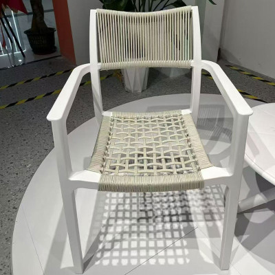 簡約北歐風鏤空休閒椅