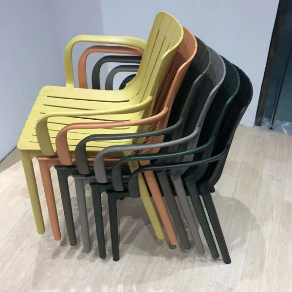 簡約北歐風可堆疊休閒椅